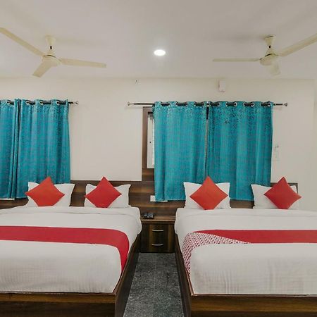 Neema Residency Hotel Anantapur Esterno foto