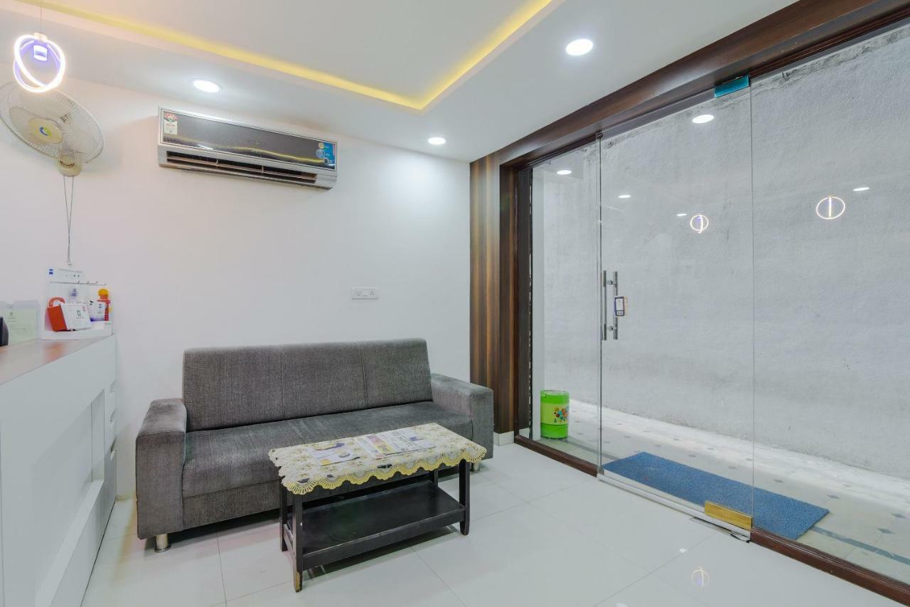 Neema Residency Hotel Anantapur Esterno foto